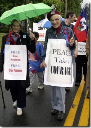 Pic: "Frances & Philip Greenspan, Spring Valley, NY, May 22, 2005" - Courtesy of Susan Magnano - © 2005 Susan Magnano, http://magnanimouspictures.smugmug.com/ - Size: 28k